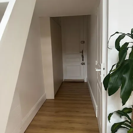 Cosy Et Lumineux - Emplacement Ideal 릴